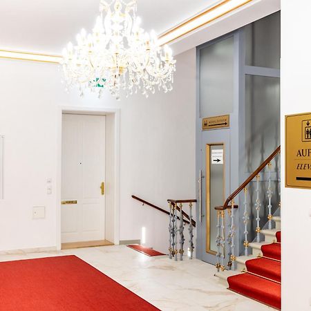Alon Homes Vienna - Premium City Center Apartments Экстерьер фото
