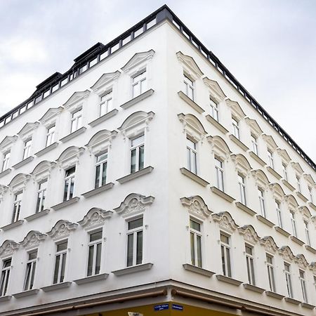 Alon Homes Vienna - Premium City Center Apartments Экстерьер фото