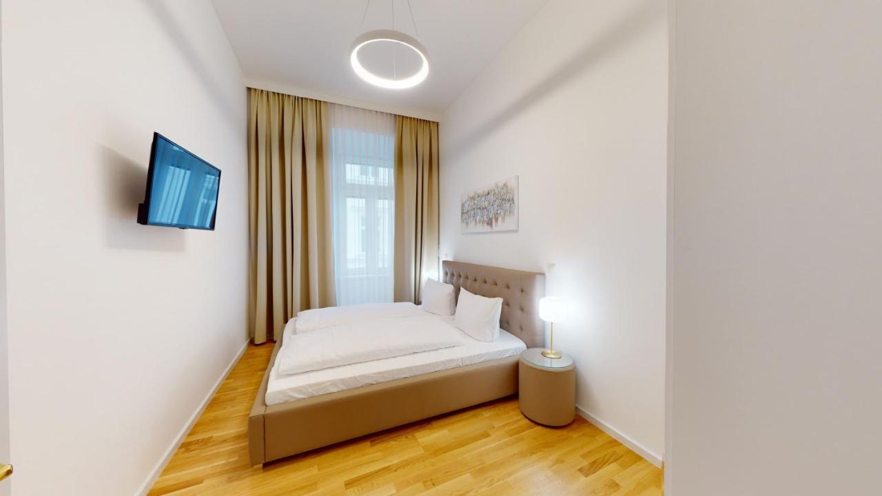 Alon Homes Vienna - Premium City Center Apartments Экстерьер фото