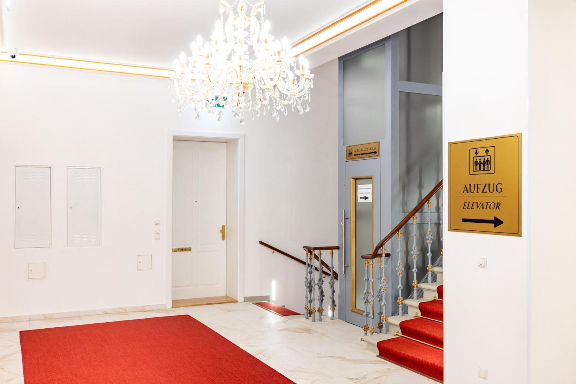 Alon Homes Vienna - Premium City Center Apartments Экстерьер фото