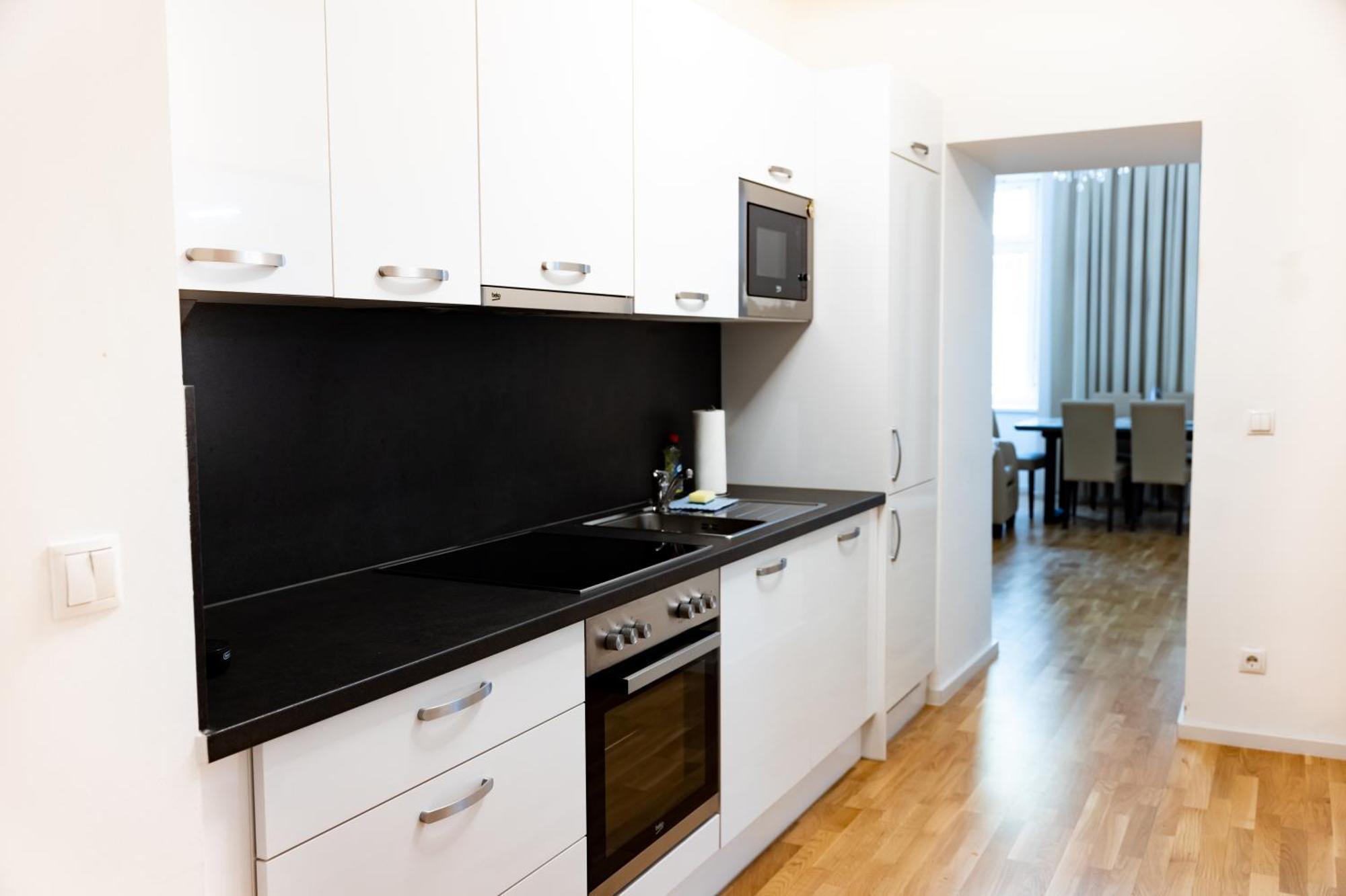 Alon Homes Vienna - Premium City Center Apartments Экстерьер фото